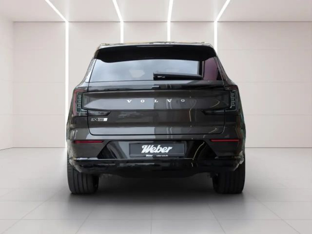 Volvo EX90