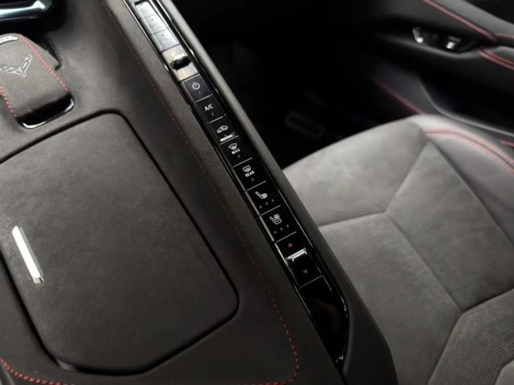 Corvette C8