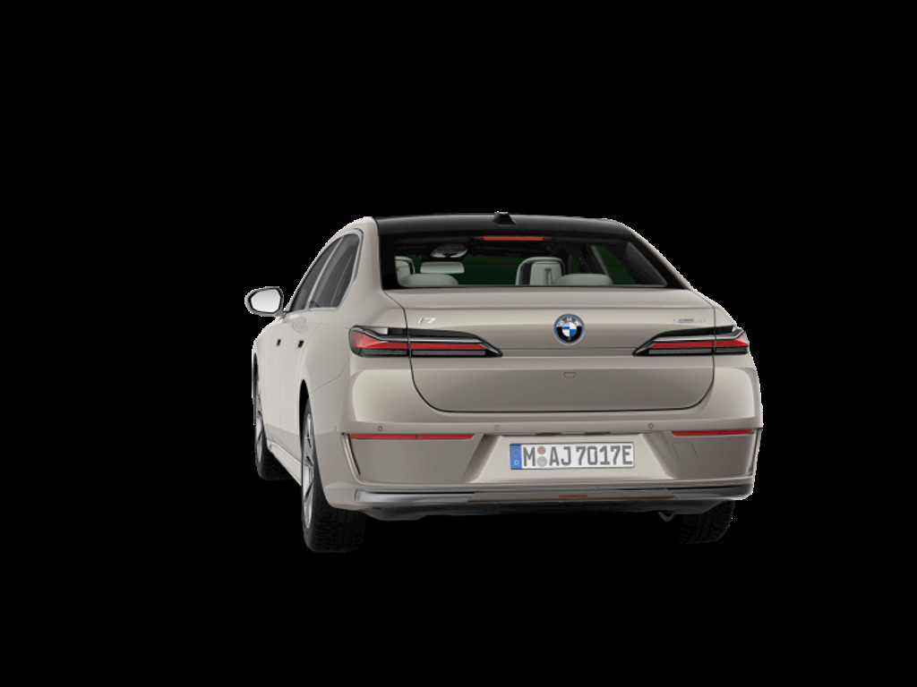 BMW i7