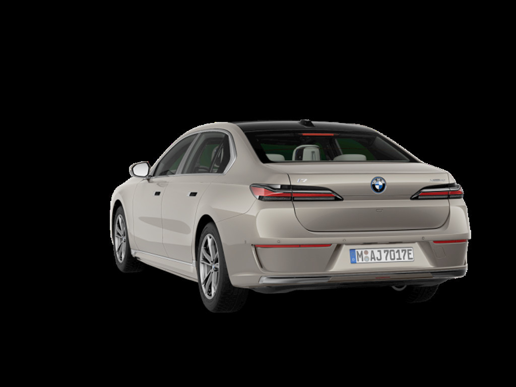 BMW i7