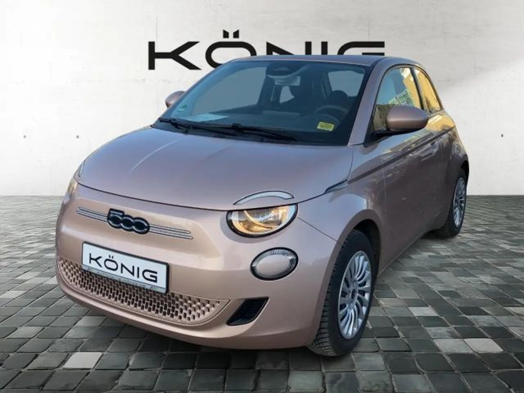 Fiat 500e Automatik, CarPlay