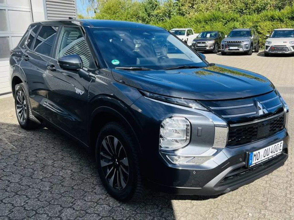 Mitsubishi Outlander PHEV Diamant Edition 4WD