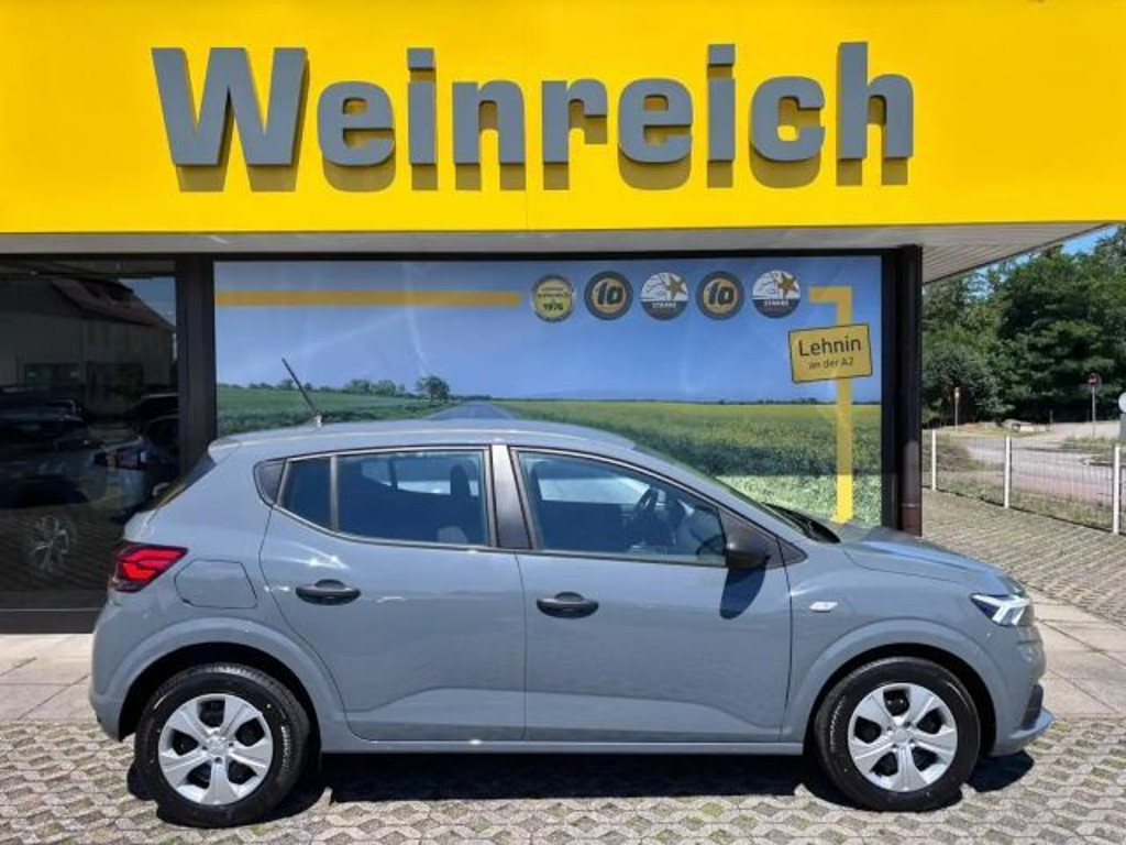 Dacia Sandero mit Klima, DAB & Bluetooth Klima Einparkhilfe