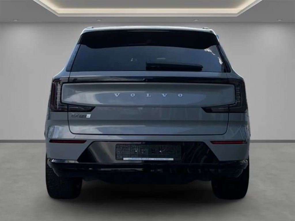 Volvo EX90
