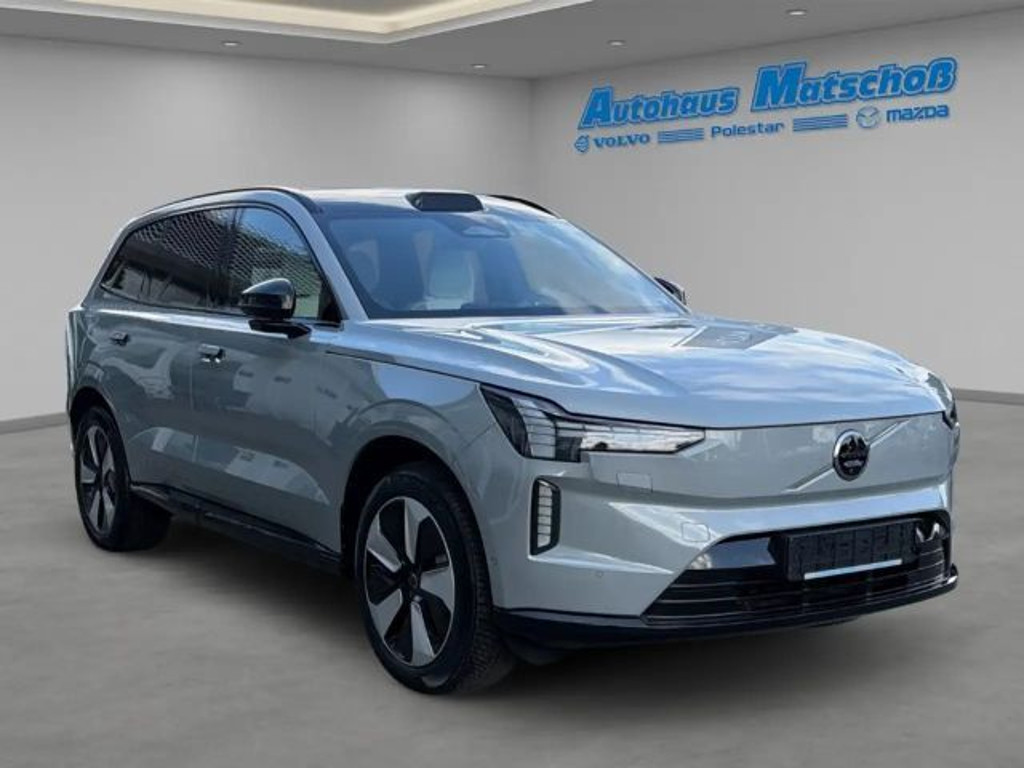 Volvo EX90
