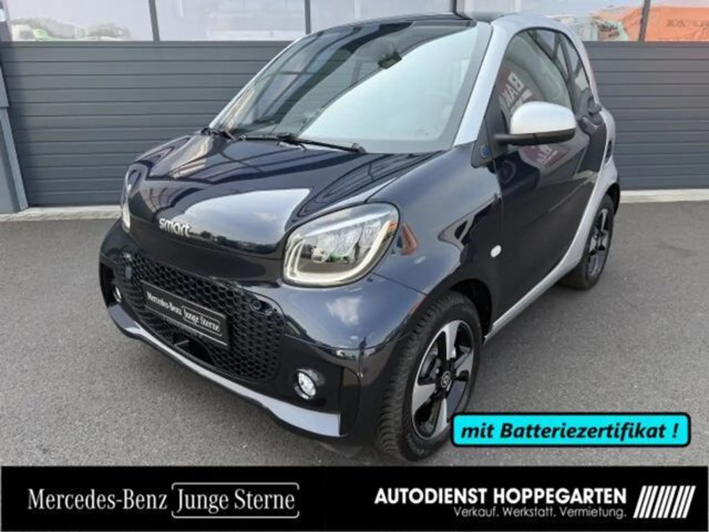 Smart EQ fortwo smart EQ fortwo Exclusive LED Panorama Kamera...