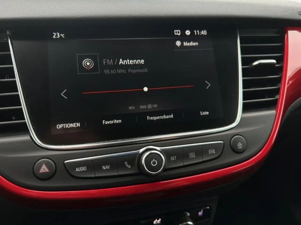 Opel Crossland X