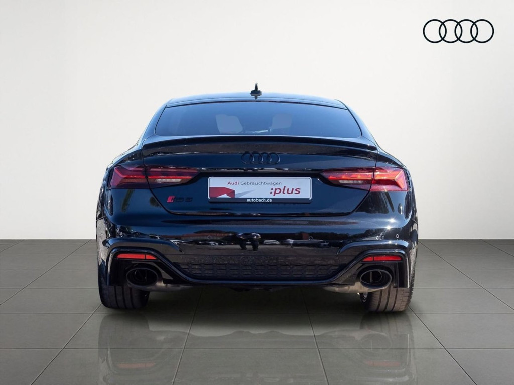 Audi RS5