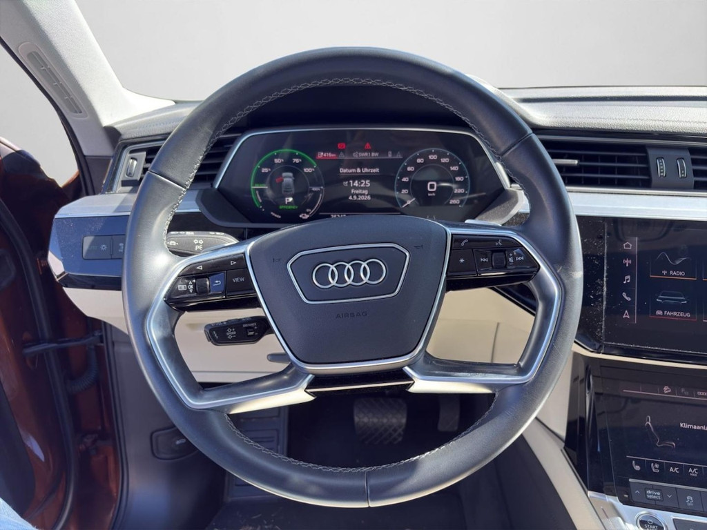 Audi Q8 e-tron