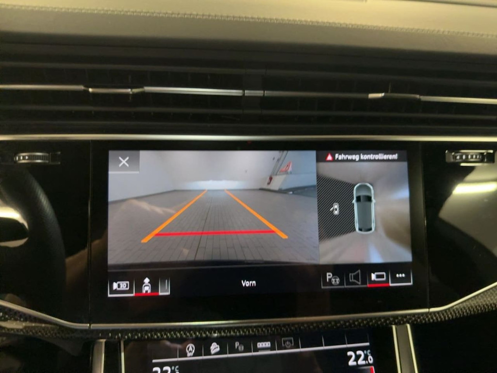 Audi SQ8