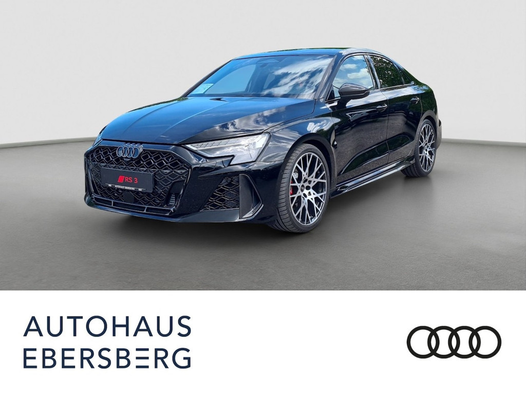 Audi RS3 Sedan Quattro S-Tronic