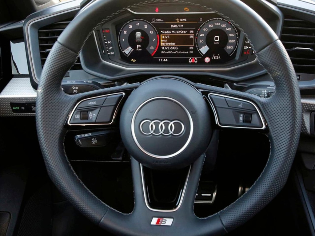 Audi A1