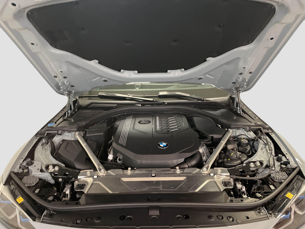 BMW M440