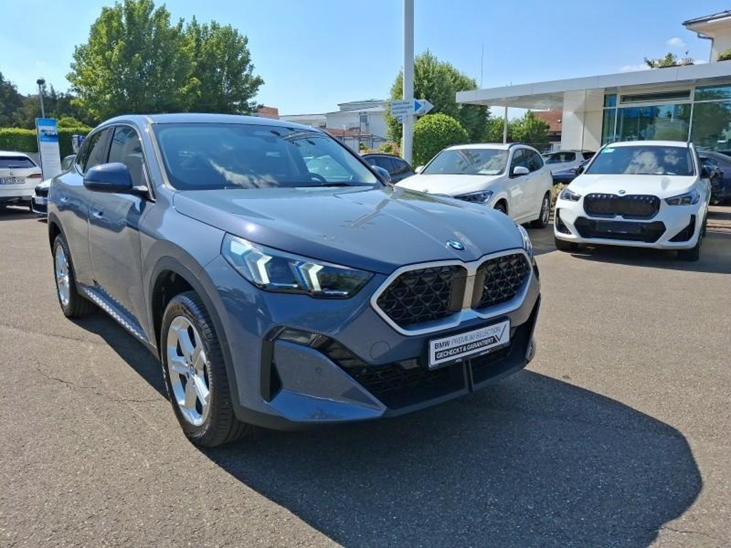 BMW X2