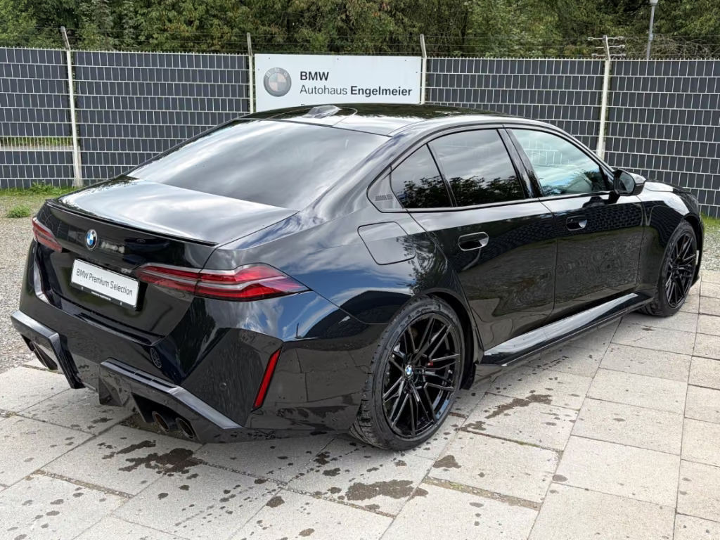 BMW M5