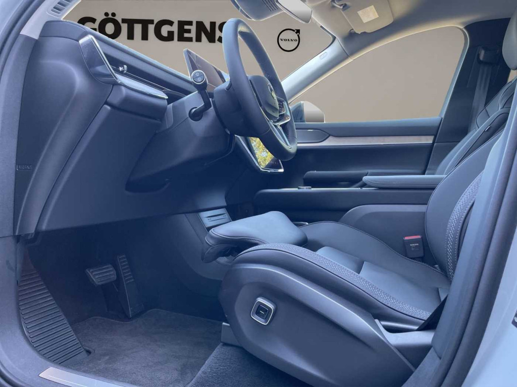 Volvo EX90