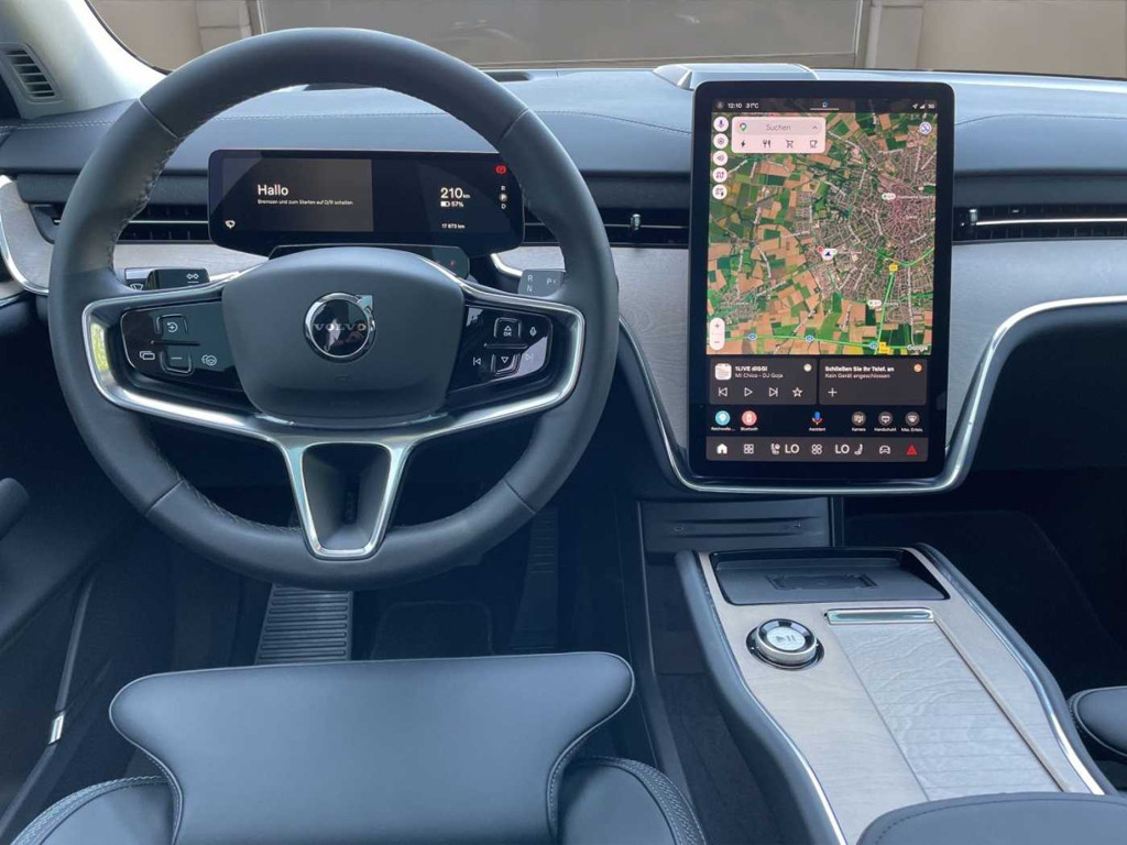 Volvo EX90