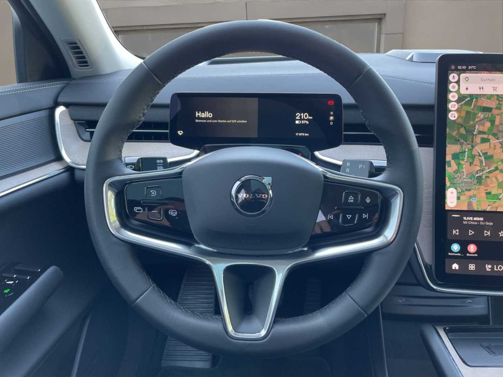 Volvo EX90