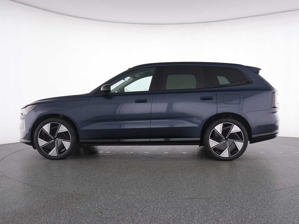 Volvo EX90