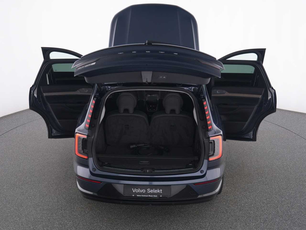 Volvo EX90