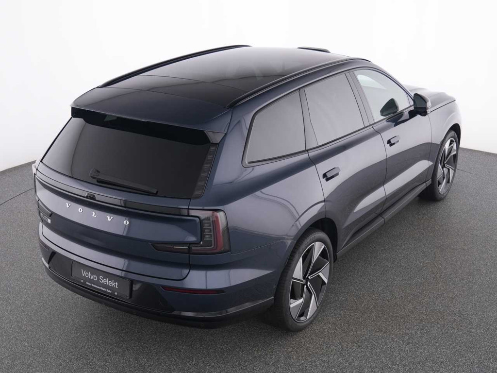 Volvo EX90