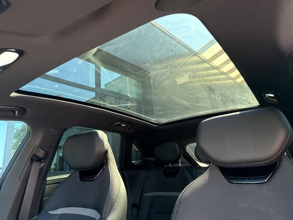 Mazda CX-6e