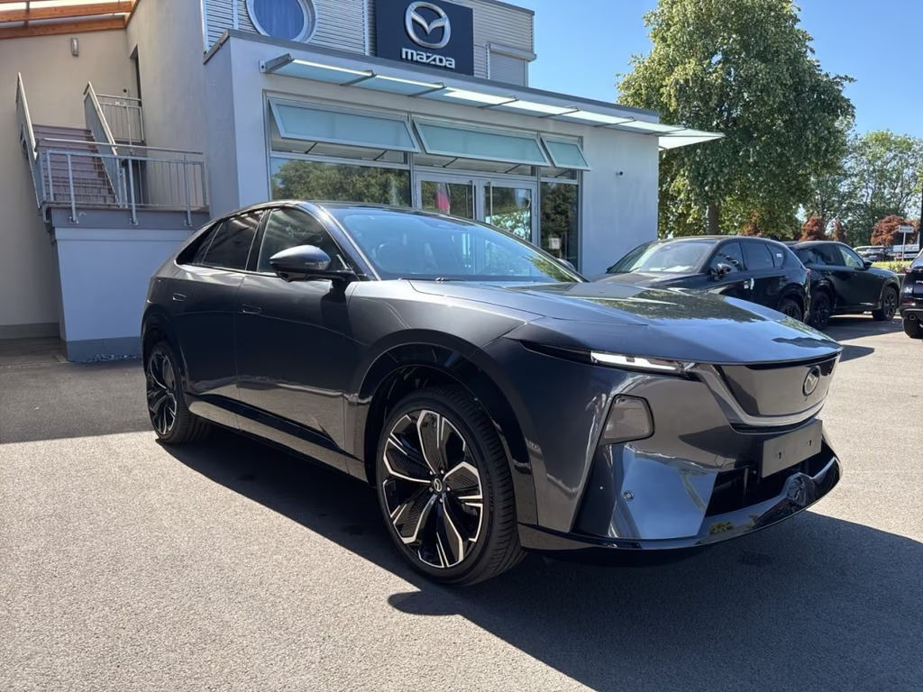 Mazda CX-6e