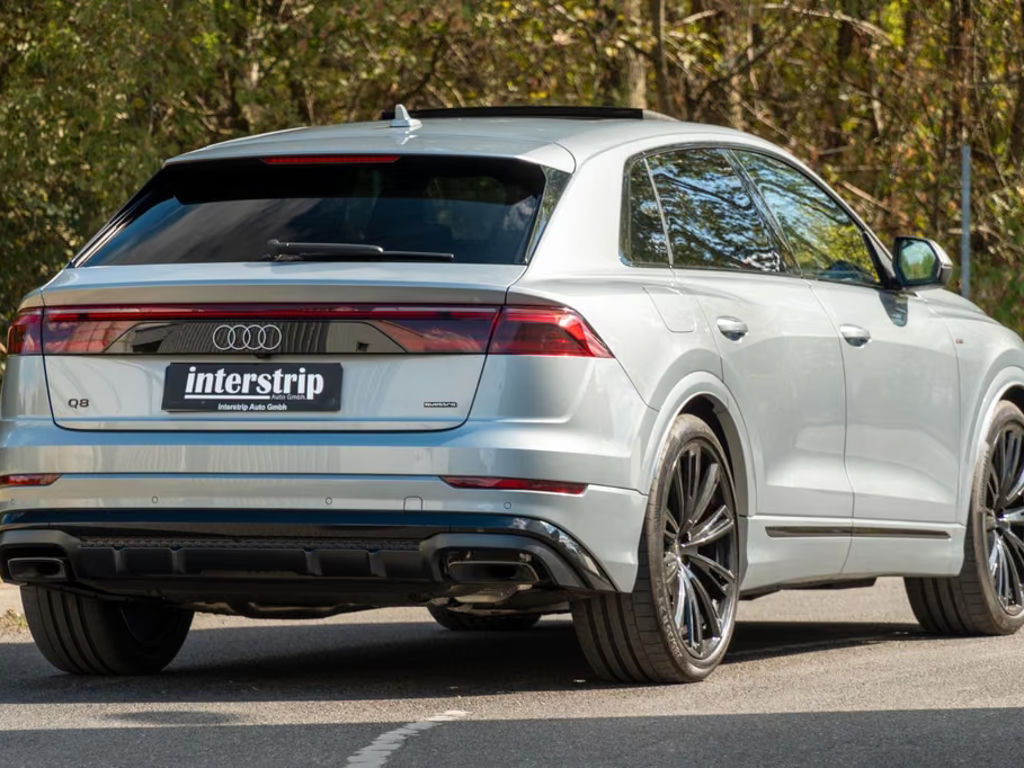 Audi Q8