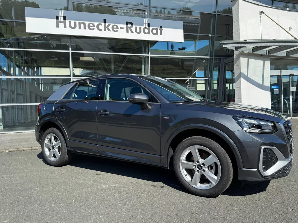 Audi Q2