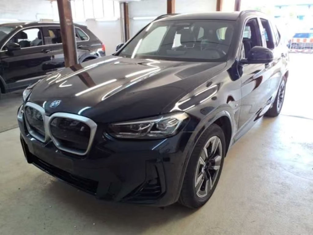BMW iX3 iX3