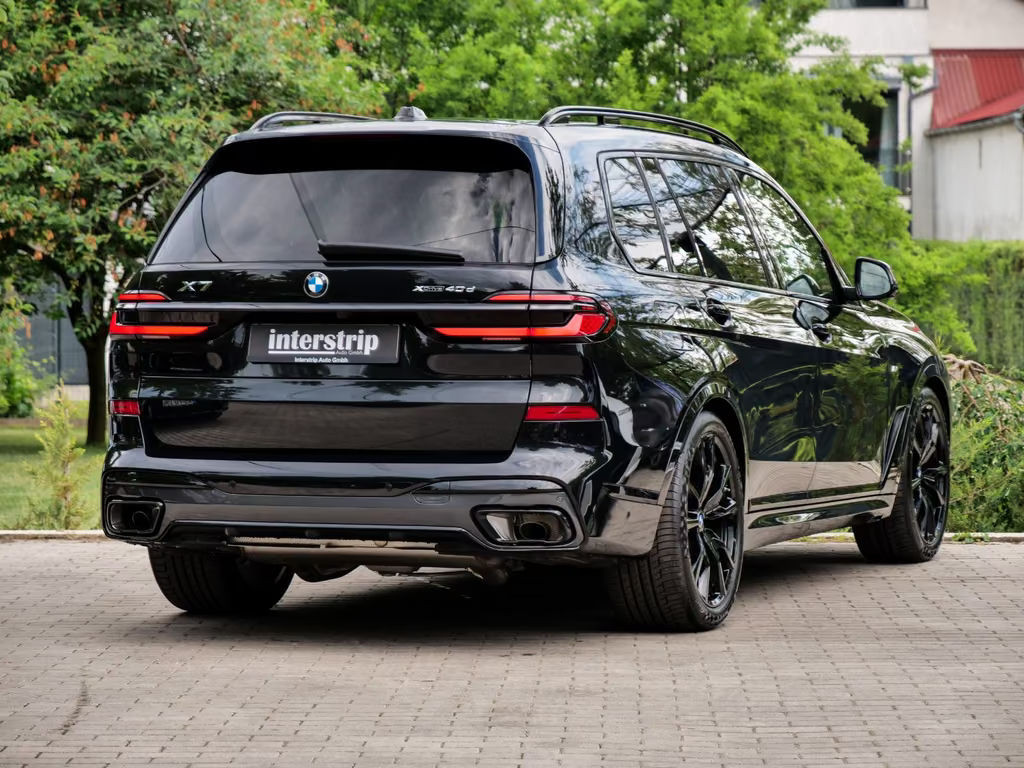 BMW X7 40d M PRO.SOFTCL.PANO.ICONICG.360.AHK.5/100