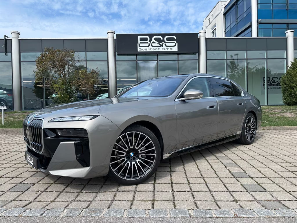 BMW 7 Serie 740 M-Sport xDrive Sedan 740d