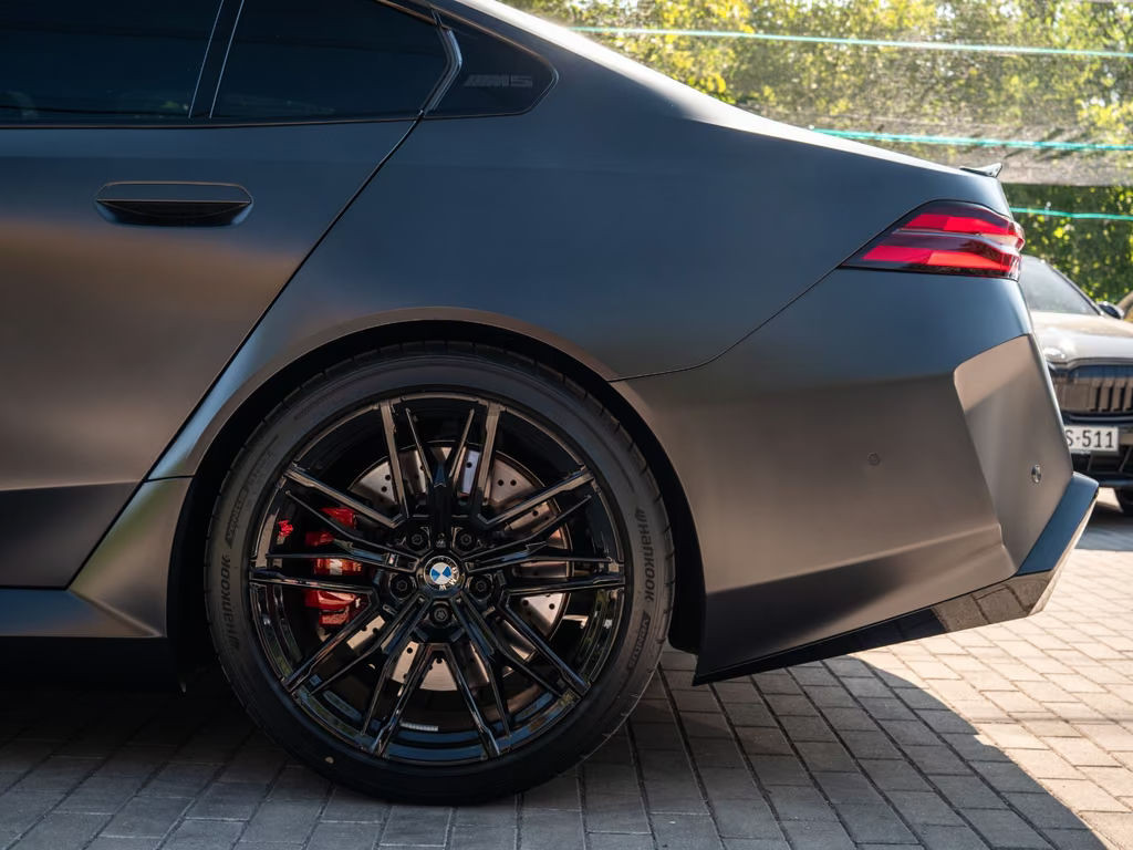 BMW M5