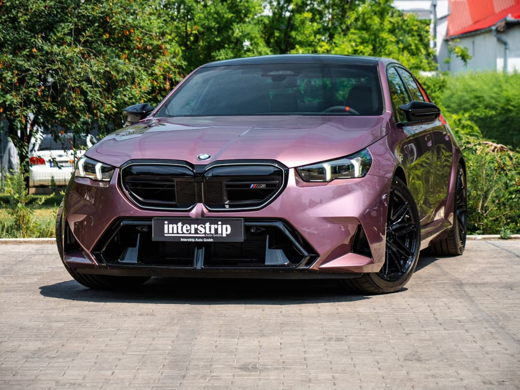 BMW M5 Sedan