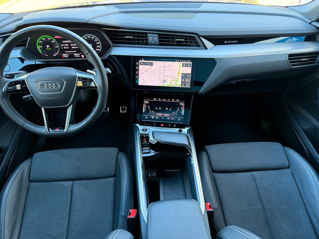 Audi Q8 e-tron