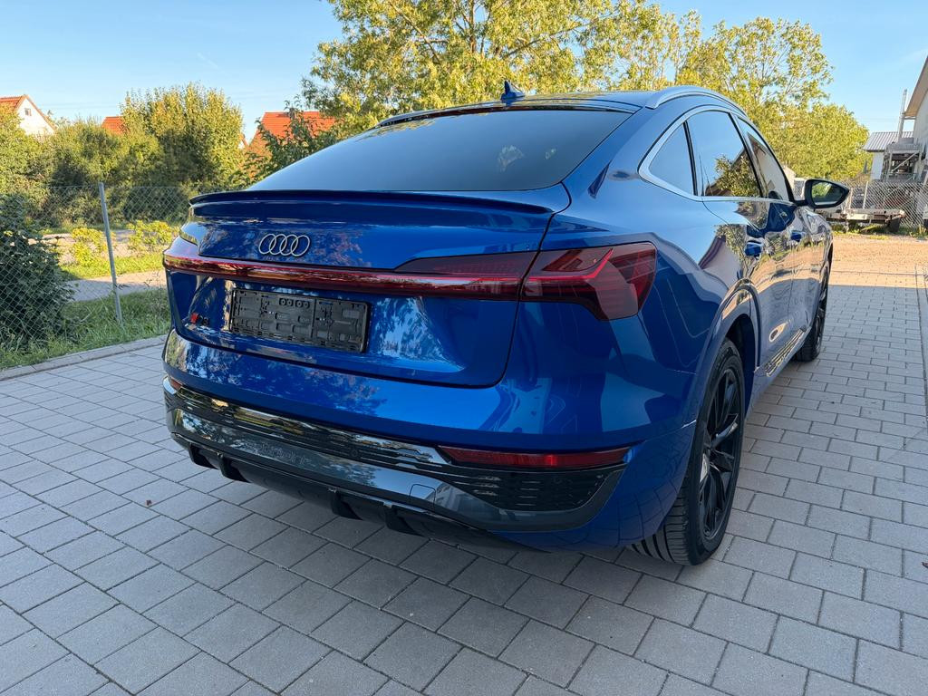 Audi Q8 e-tron