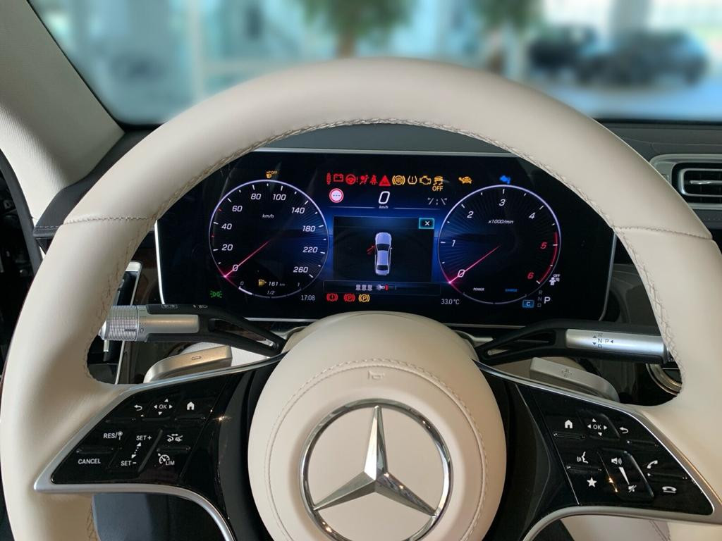 Mercedes-Benz S-Klasse