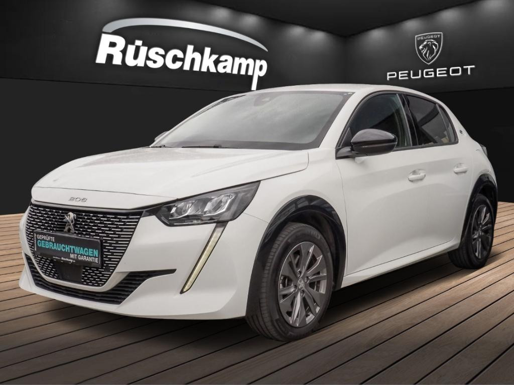 Peugeot e-208 Allure Pack