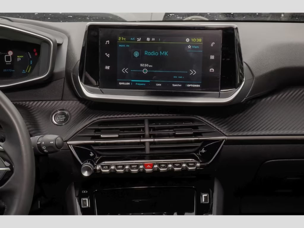 Peugeot e-208