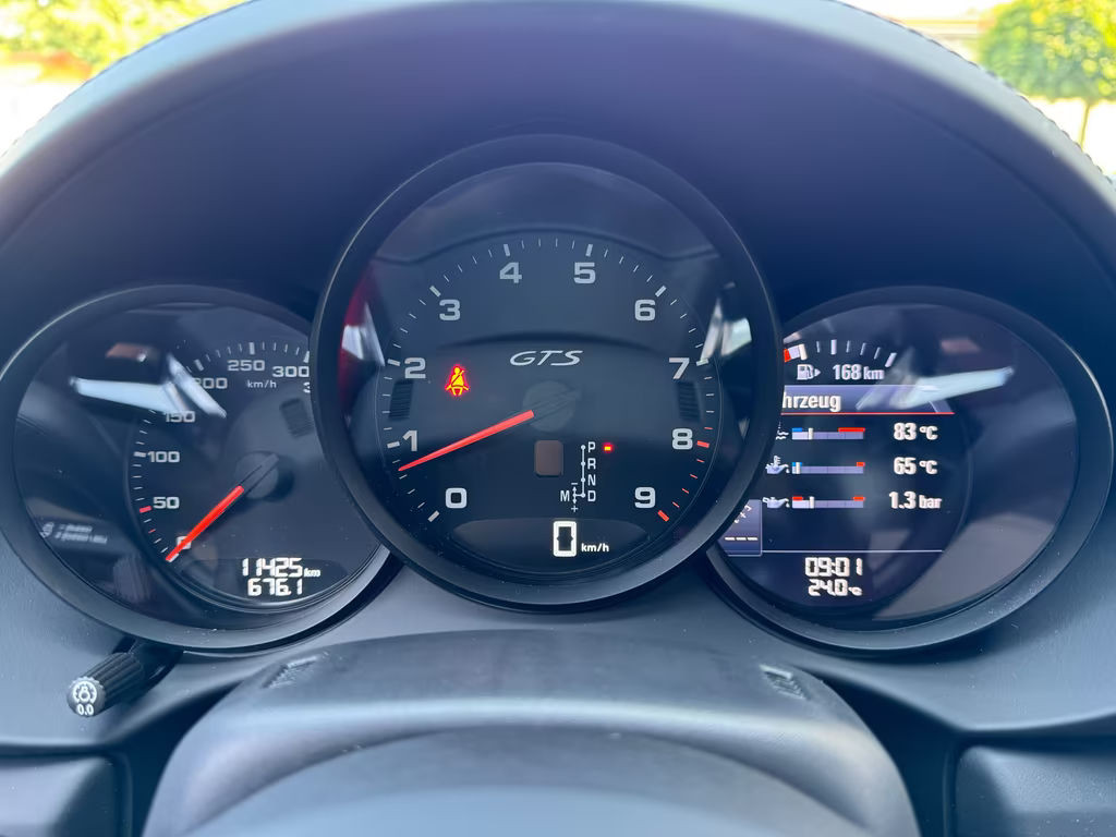 Porsche Cayman
