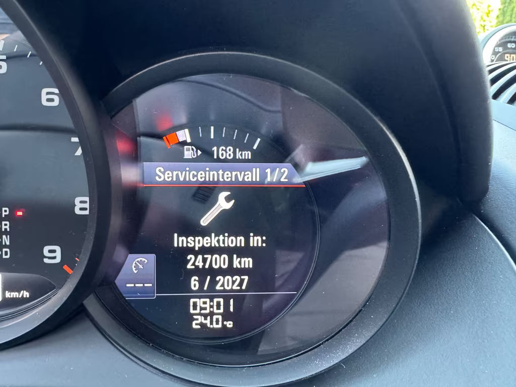 Porsche Cayman