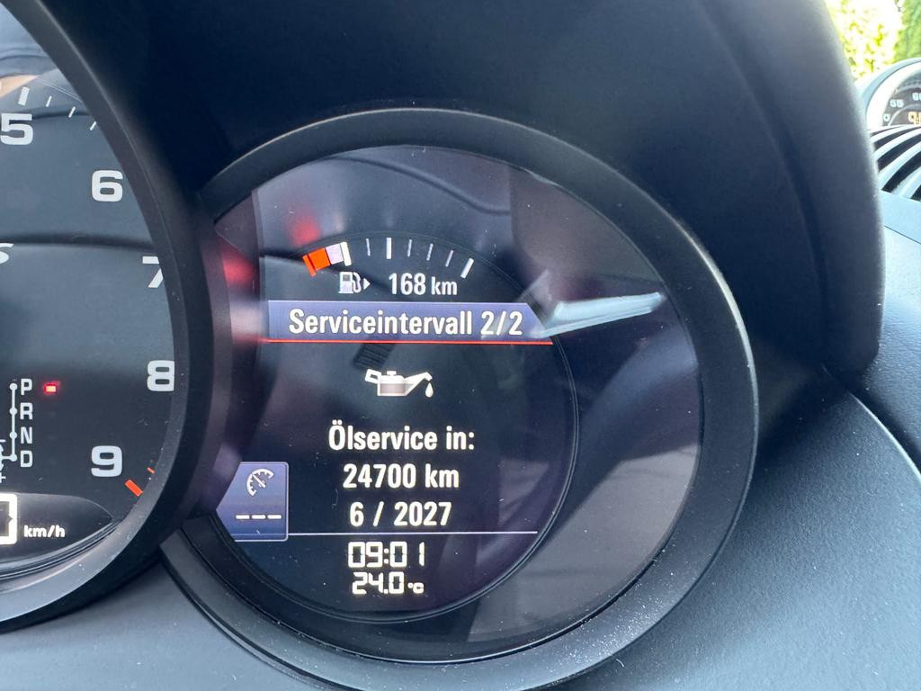 Porsche Cayman