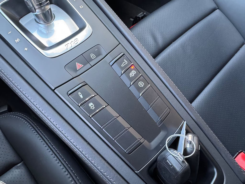 Porsche Cayman