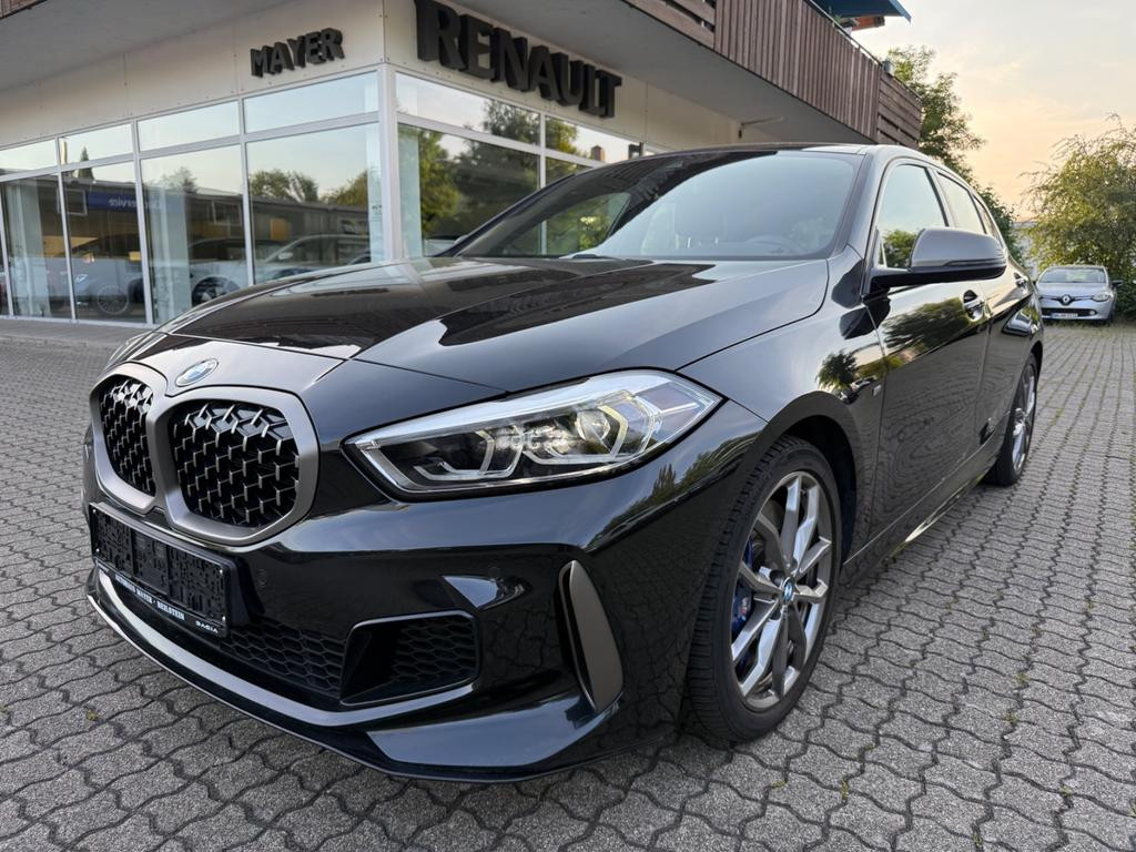BMW 1 Serie 135 xDrive Sedan 135i