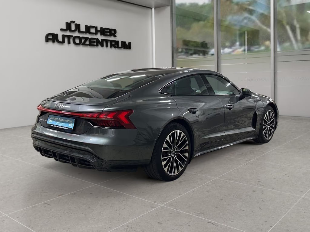 Audi e-tron GT