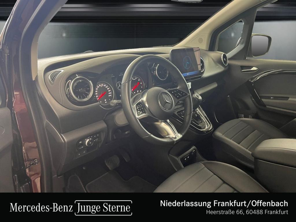 Mercedes-Benz T 180