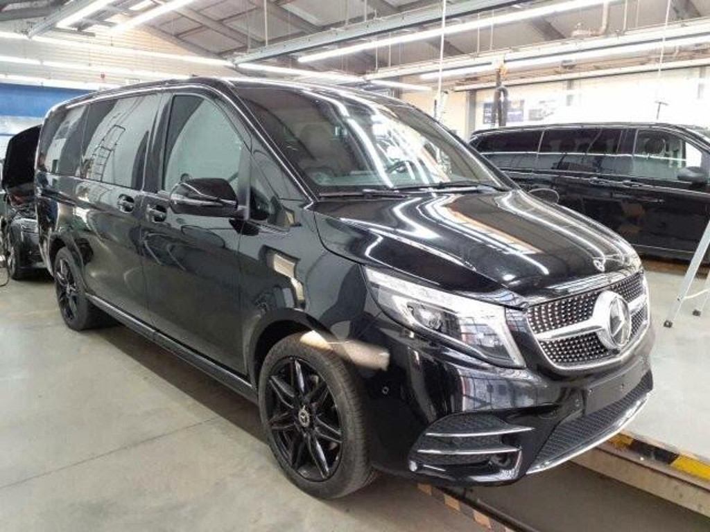Mercedes-Benz V-Klasse V 300 4MATIC AMG Line Limousine Lang V 300 d