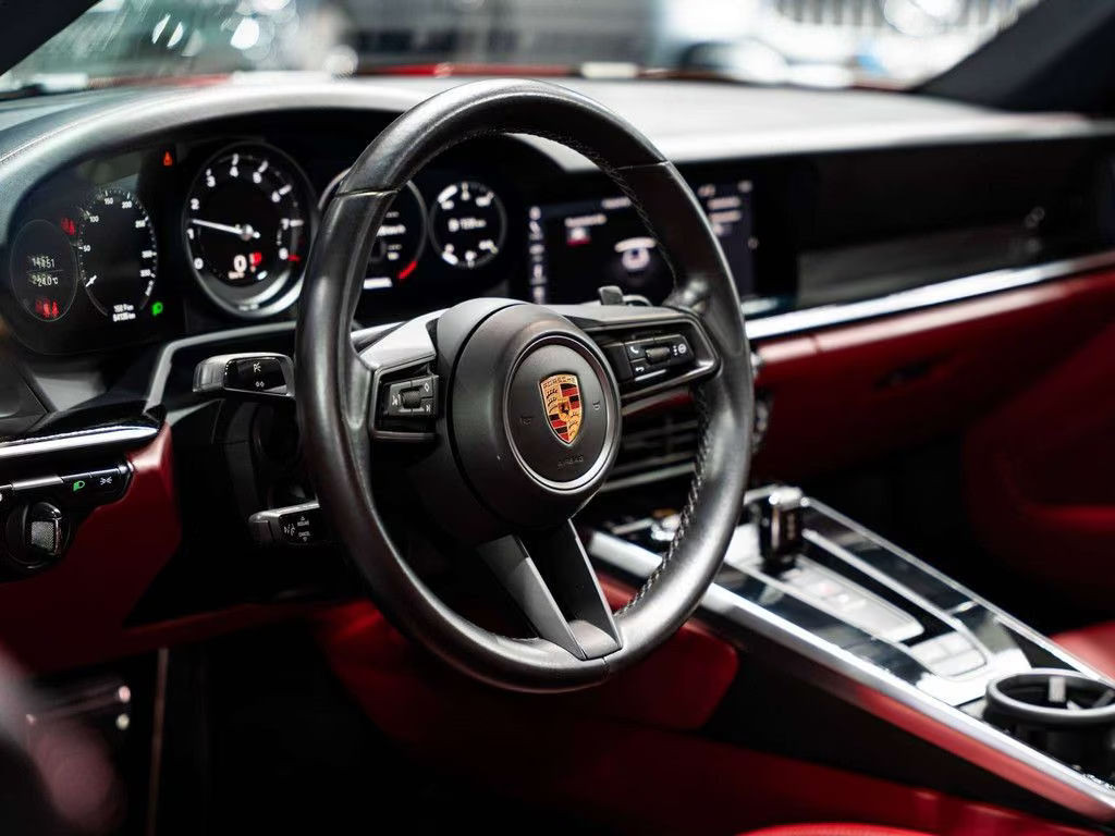 Porsche 911