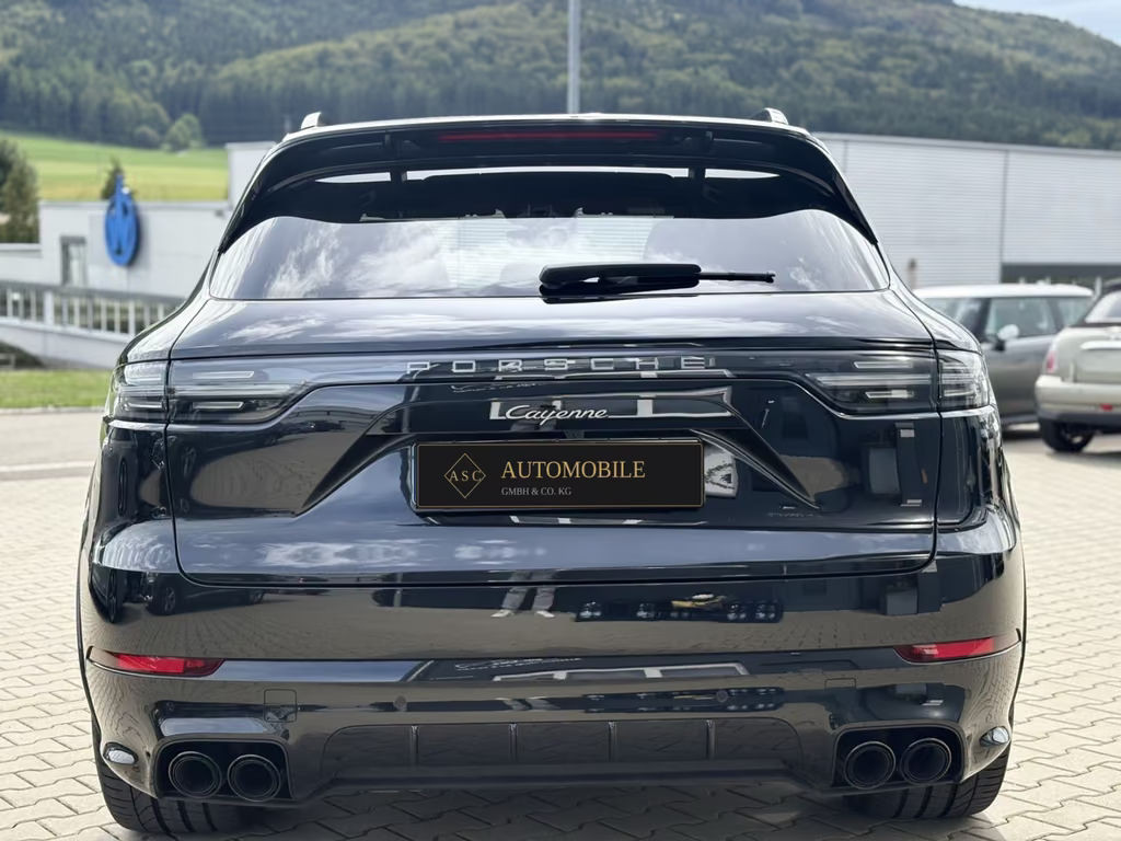 Porsche Cayenne E-Hybrid Platinum Edition