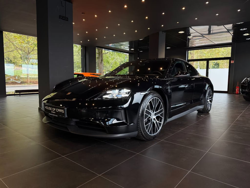 Porsche Taycan